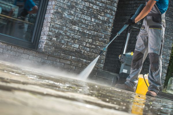 Cost of Power Cleaning in Woodinville
