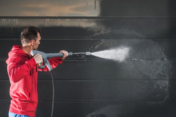 Cost of Exterior Washing in Woodinville