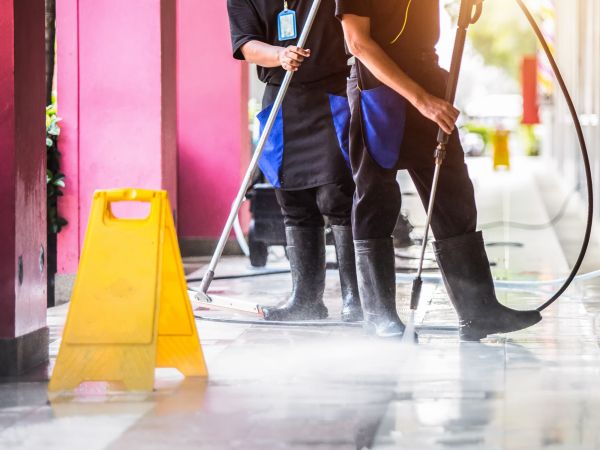 Cost of Commercial Power Washing in Woodinville