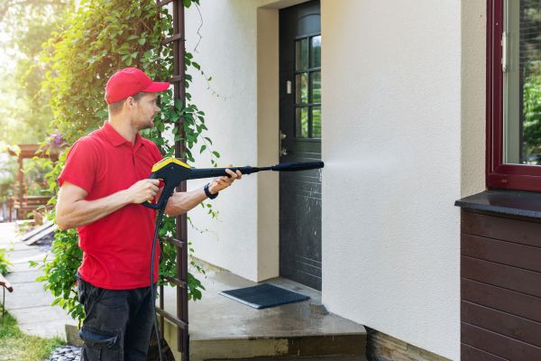 Cost of Building Exterior Cleaning in Woodinville