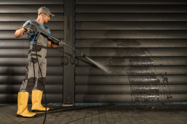 Cost of Garage Pressure Washing in Woodinville