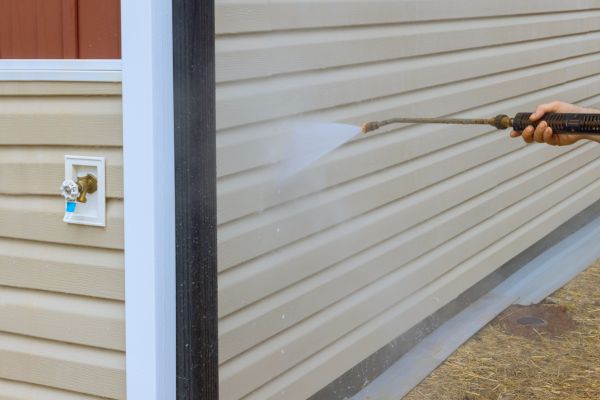 Cost of Townhouse Exterior Cleaning in Woodinville