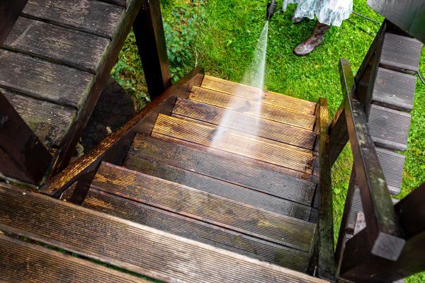 Cost of Wood Power Washing in Woodinville